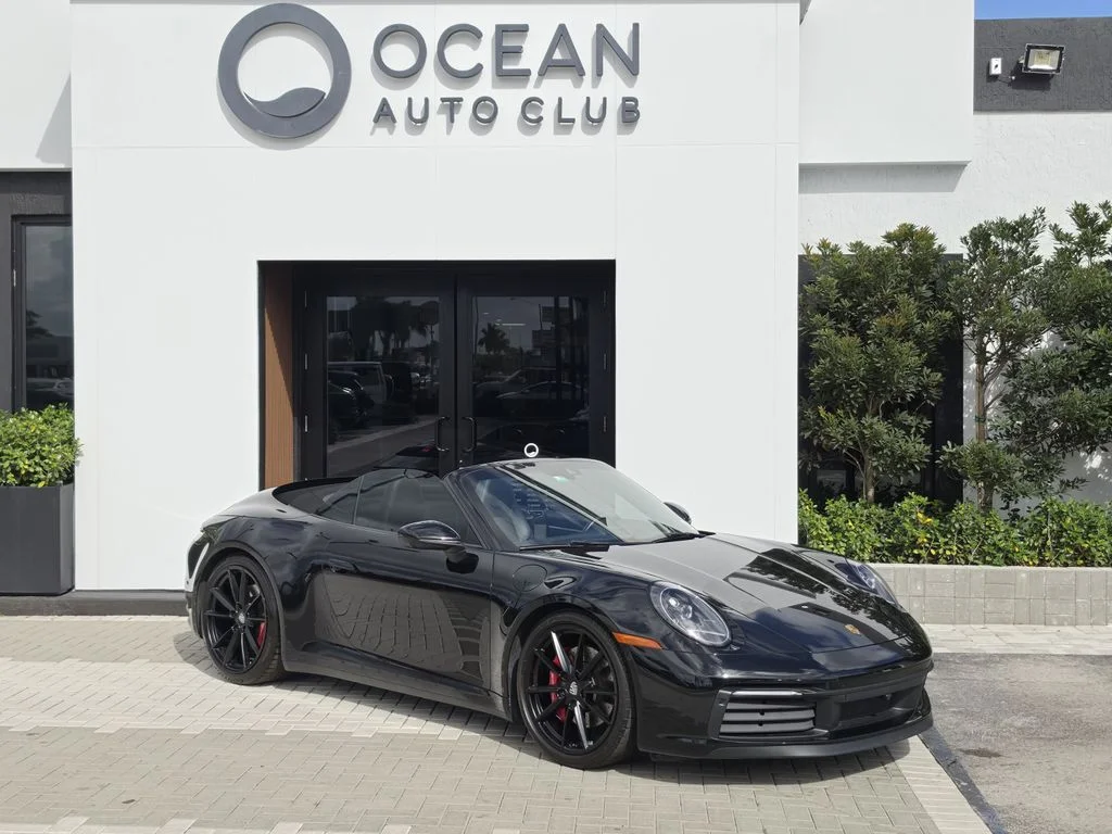 Used 2023 Black Porsche Carrera 4S image 2