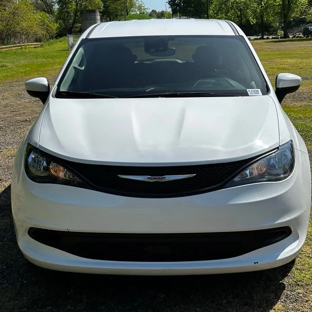 Used 2023 Bright White Clearcoat Chrysler LX image 5