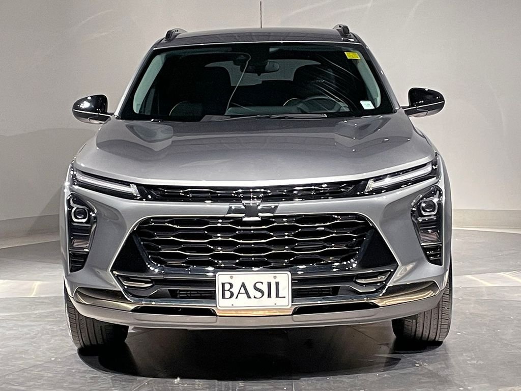Used 2024 Gray Chevrolet ACTIV image 8