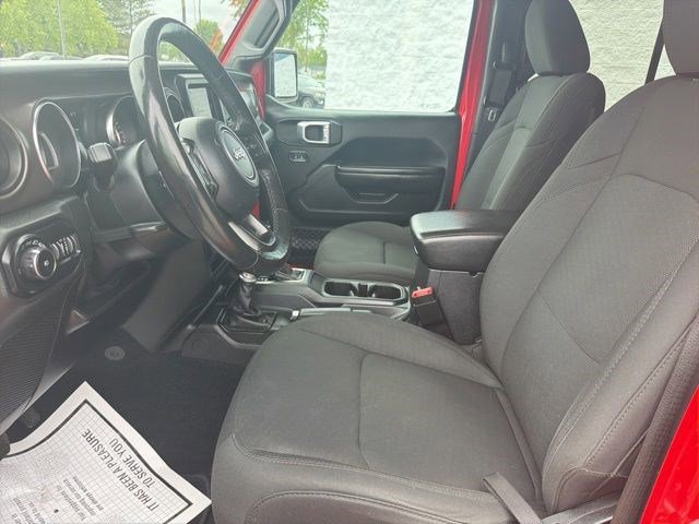 Used 2020 Firecracker Red Clearcoat Jeep Sport S image 13