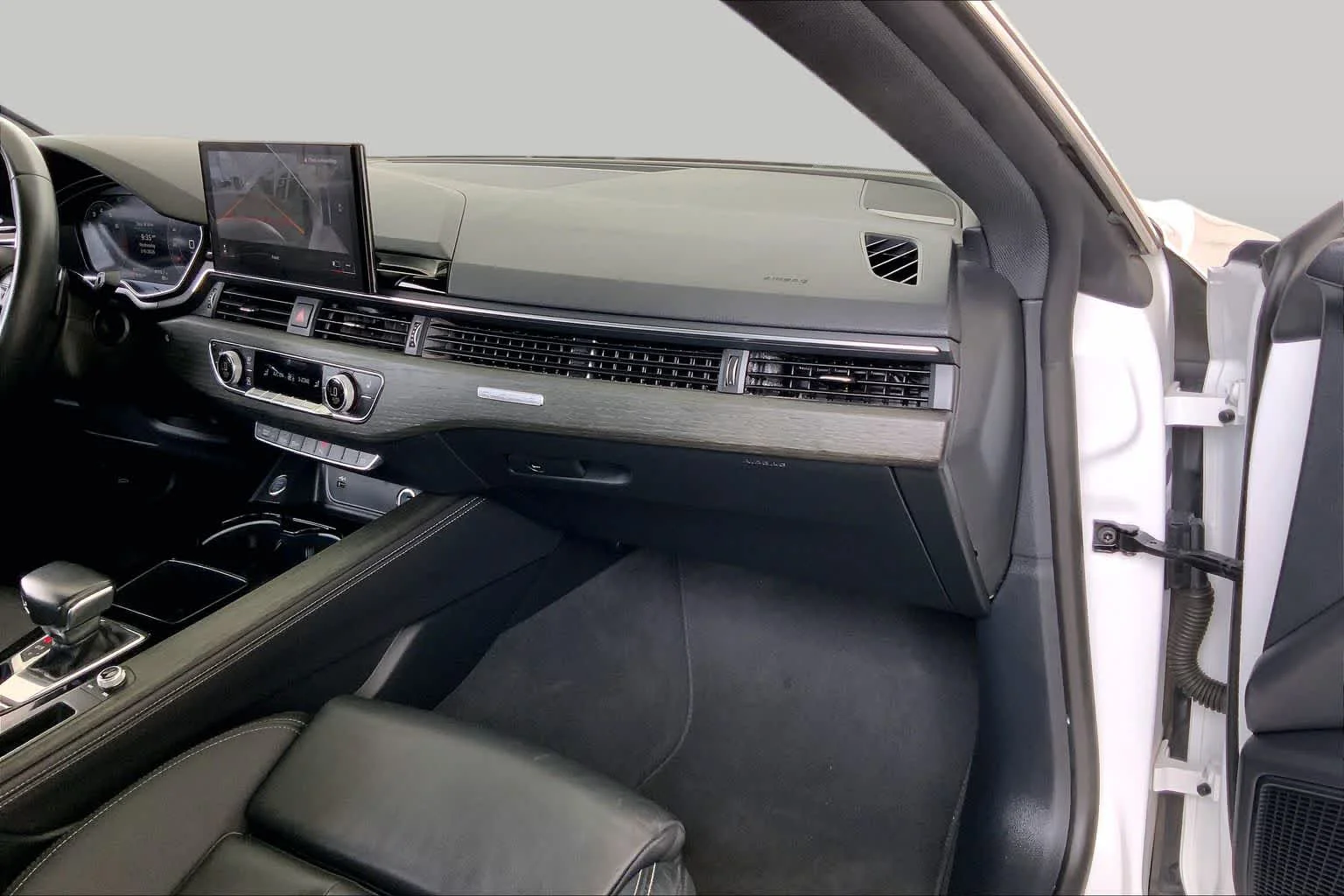 Used 2024 Arkona White Audi S line Premium Plus image 18
