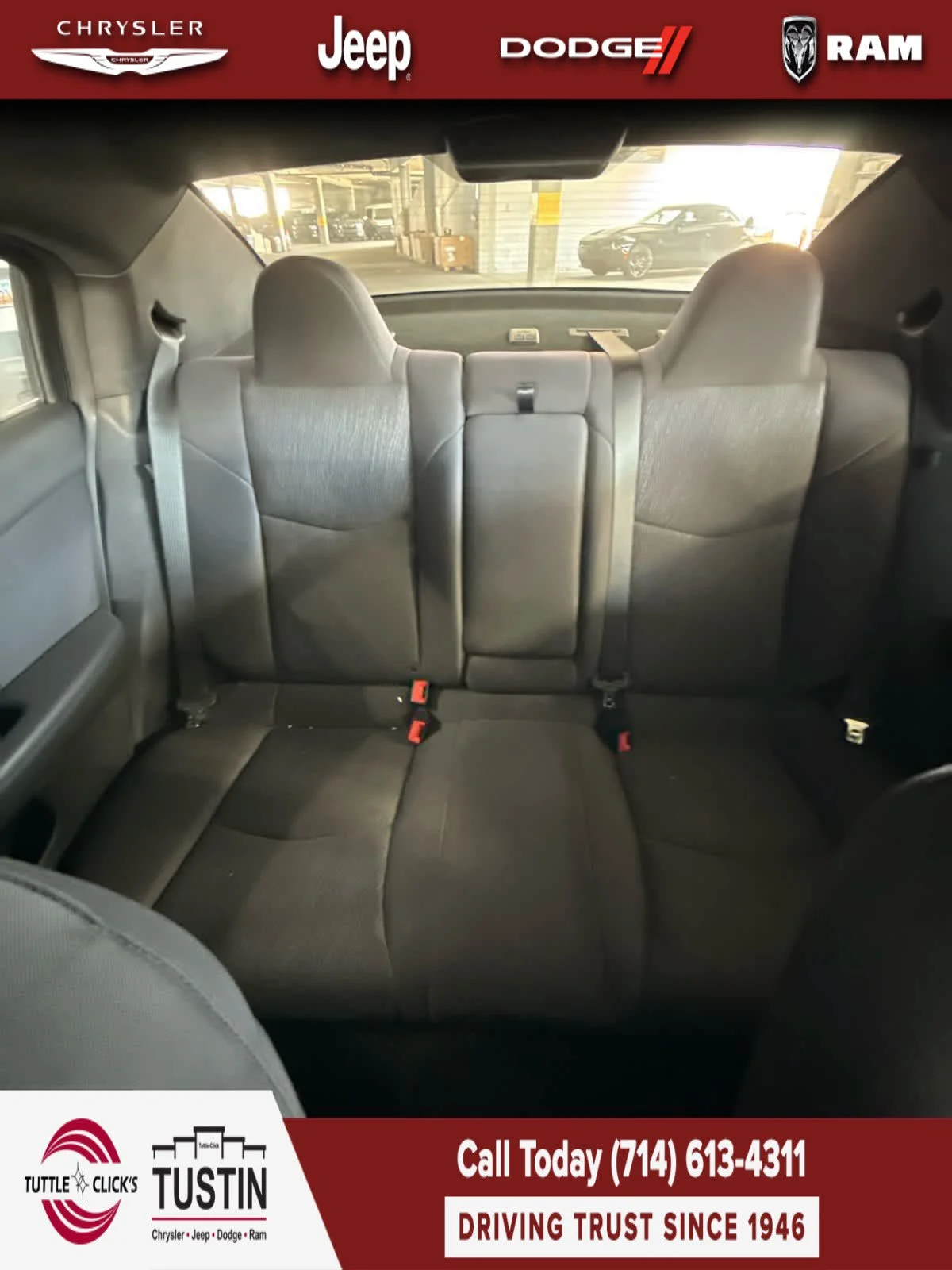 Used 2012 Tungsten Metallic Chrysler Touring image 9