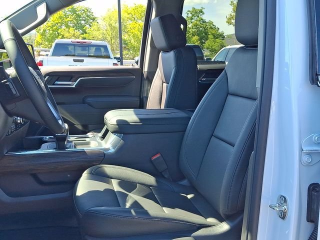 New 2026 Glacier White Tricoat GMC SLT image 20