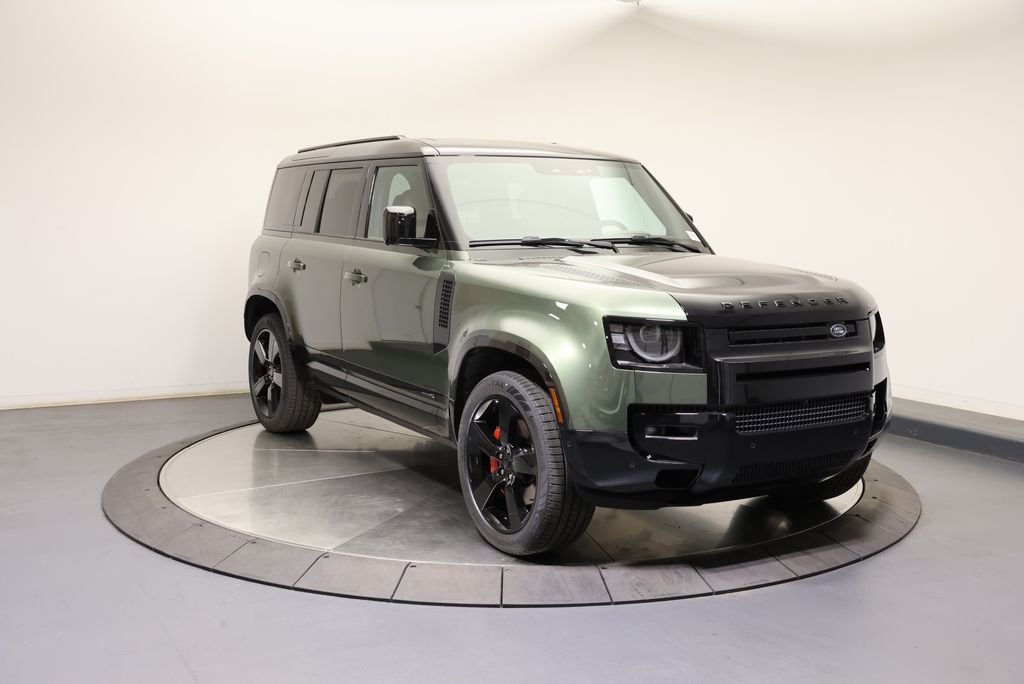 New 2026 Woolstone Green Land Rover X image 7