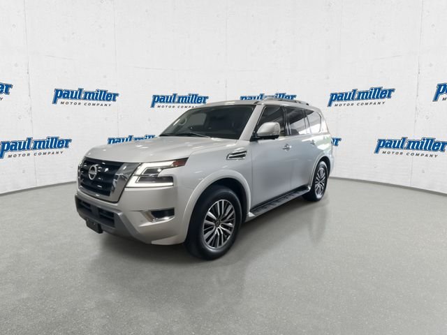 Used 2023 Silver Nissan SL image 5