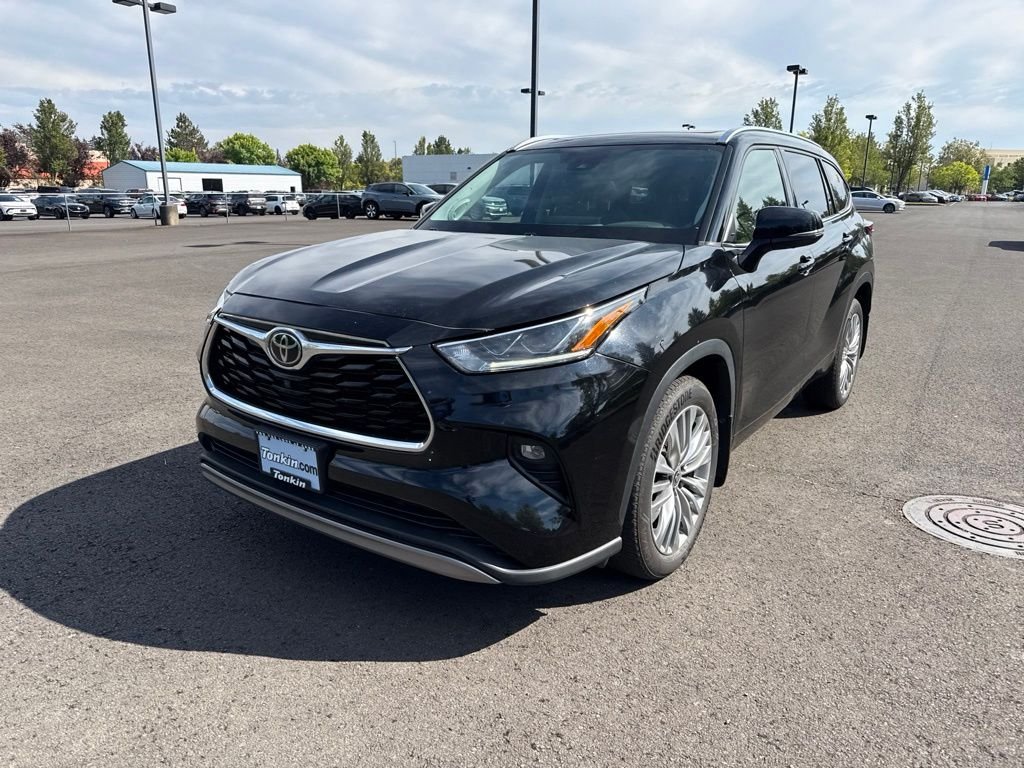 Used 2022 Midnight Black Metallic Toyota Platinum image 2