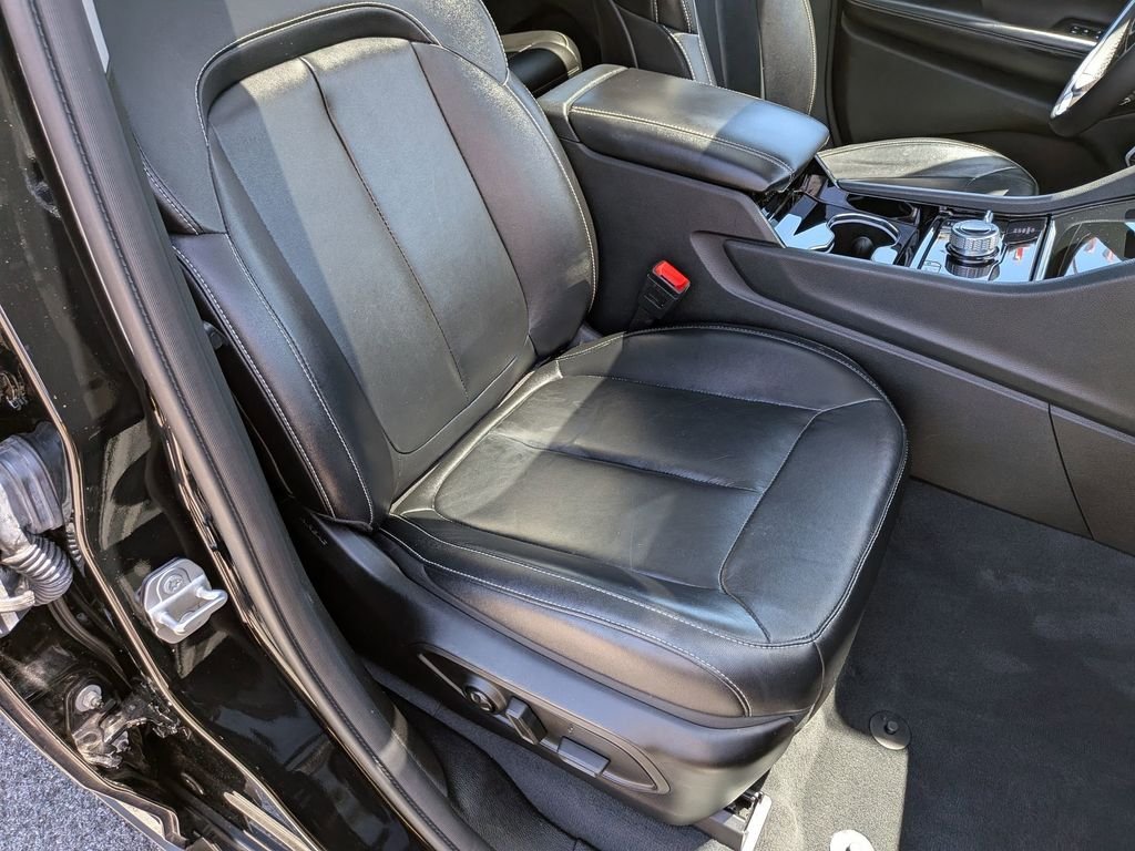 Used 2023 Black Jeep 4xe image 32