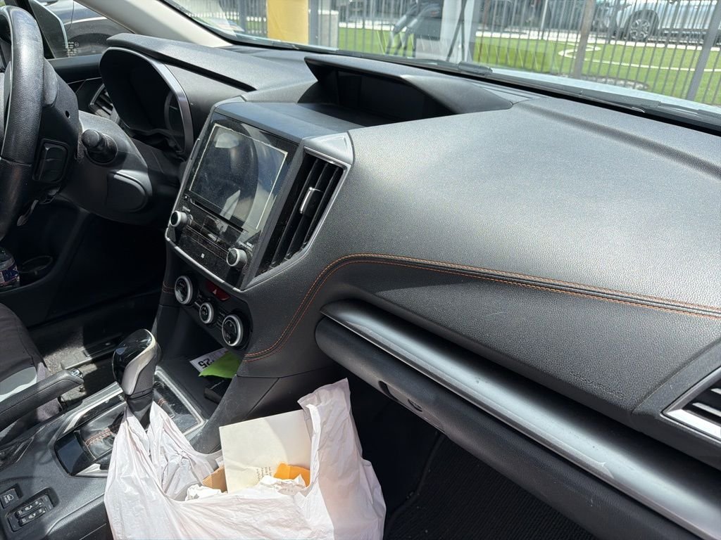 Used 2019 Gray Subaru 2.0i Limited image 16