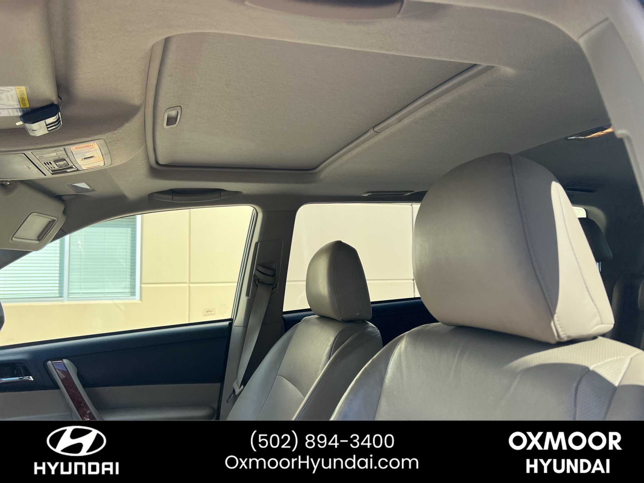Used 2013 Blizzard Pearl Toyota Limited image 14