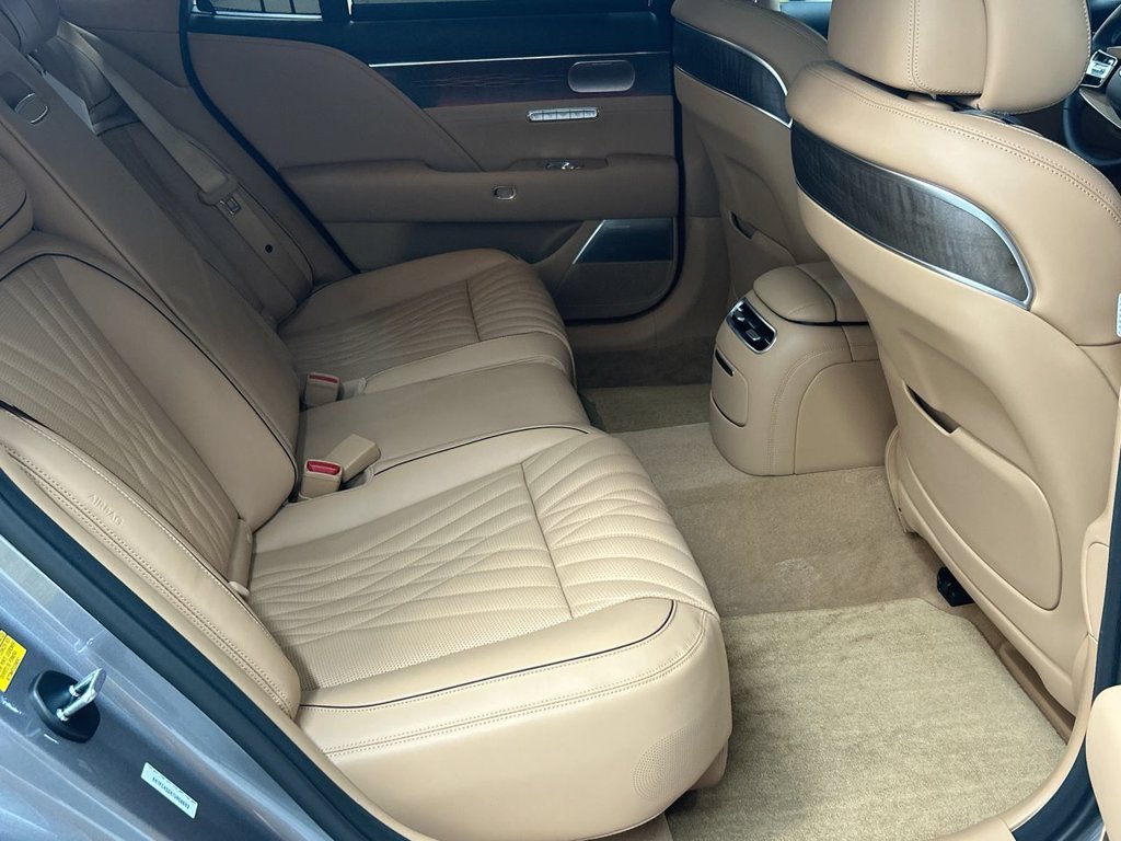 New 2026 Silver Genesis 3.5T e-SC image 17
