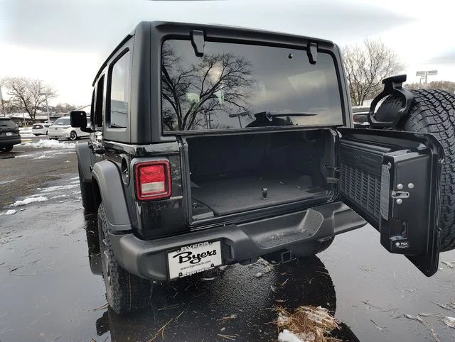 New 2026 Black Clear-Coat Exterior Paint Jeep Sport S image 33