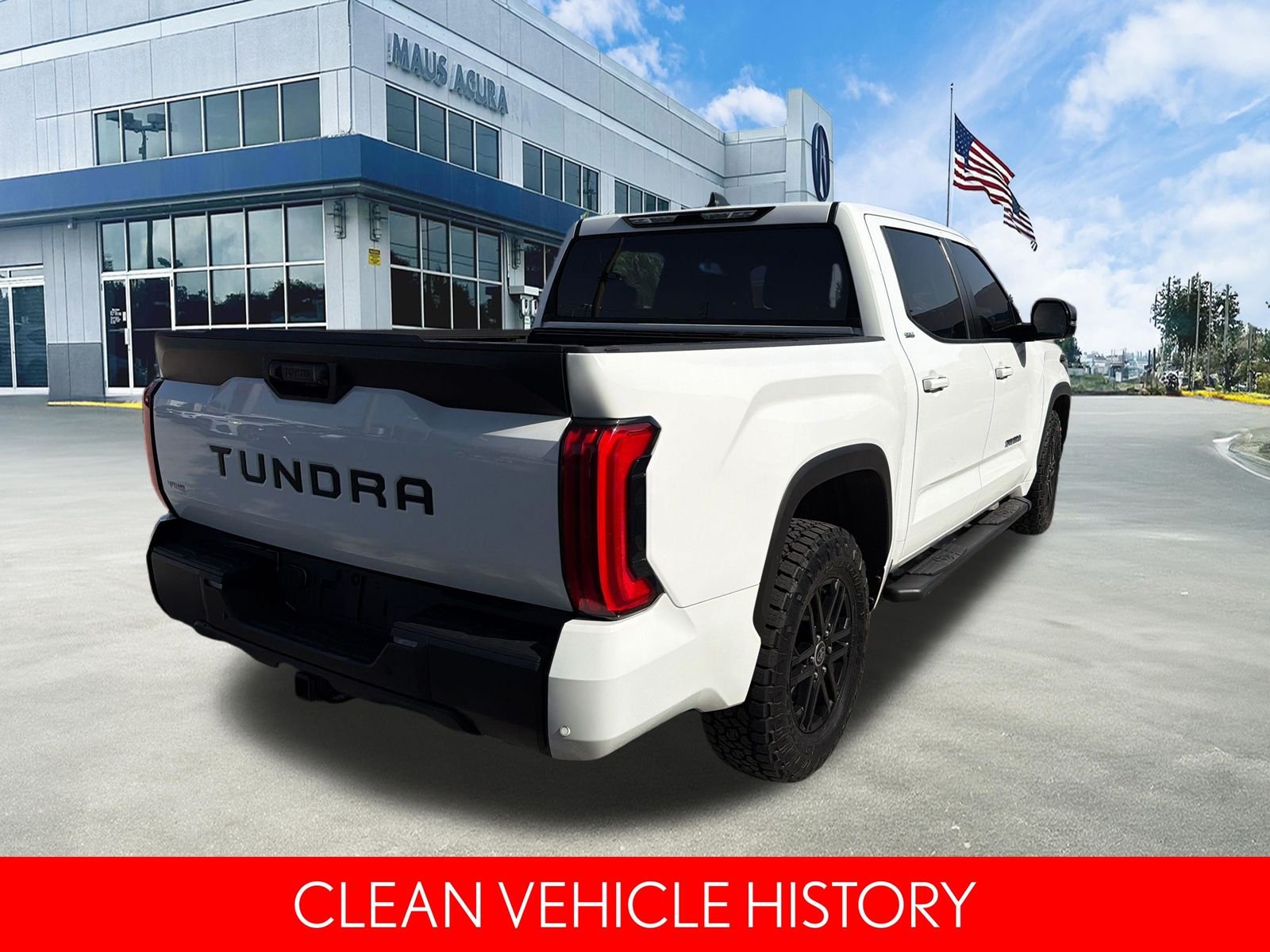 Used 2024 White Toyota SR5 image 4