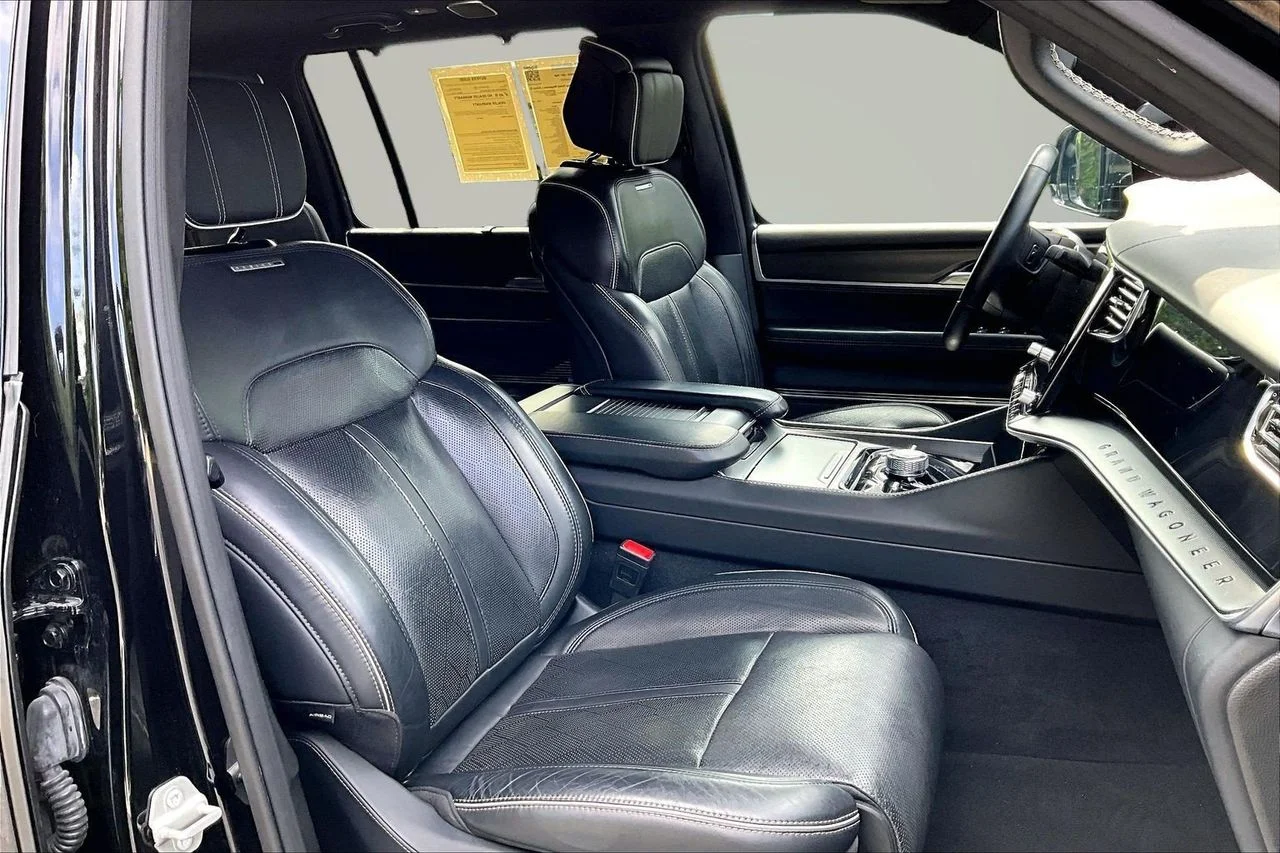 Used 2024 Black Jeep Series II image 23