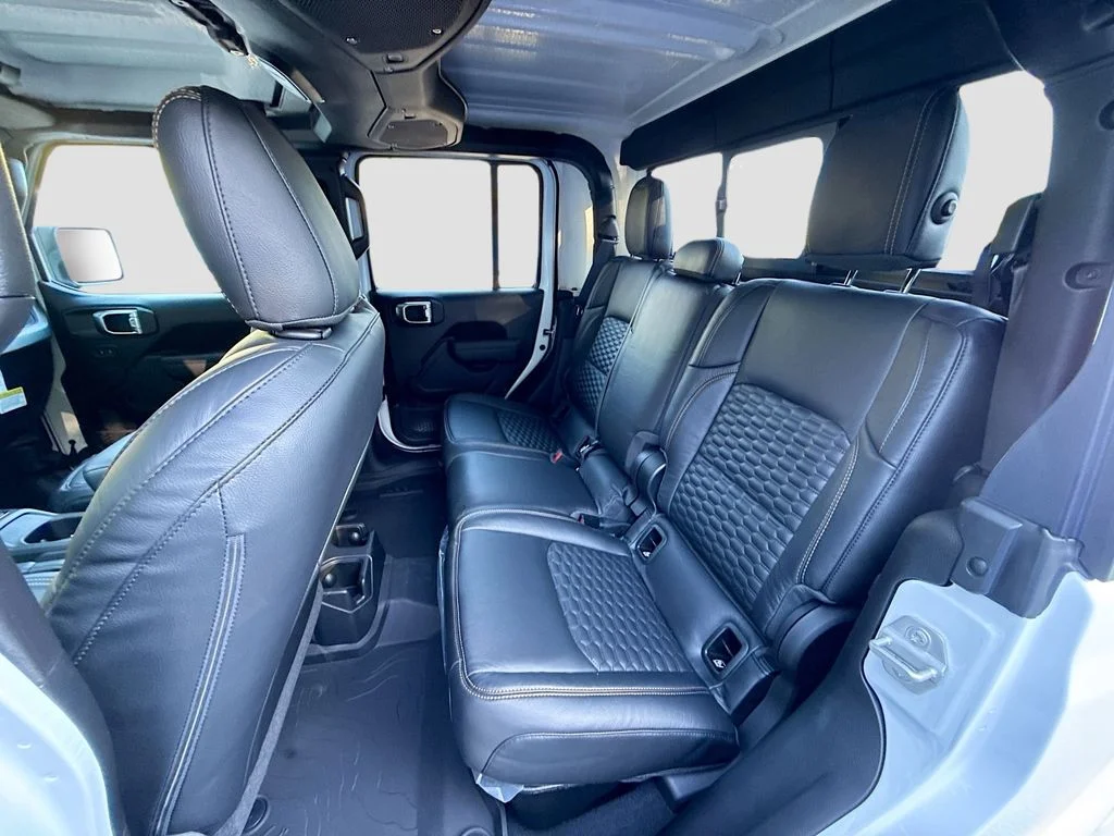 New 2025 Bright White Clearcoat Jeep Sport S image 24
