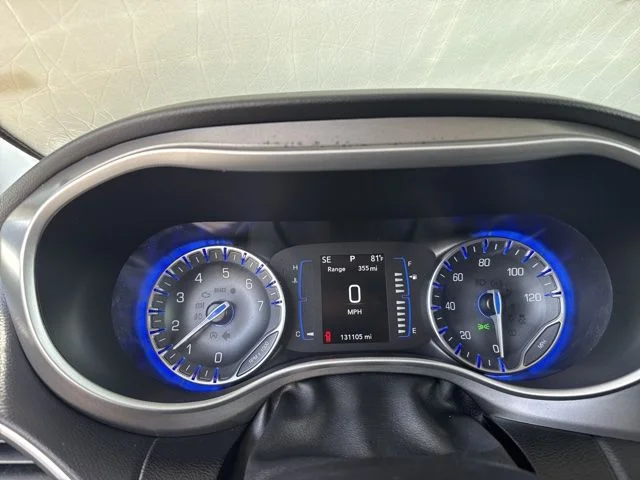 Used 2020 Black Chrysler Touring L image 2