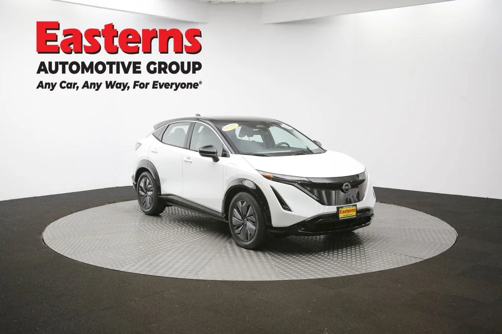 Used 2023 White Nissan ENGAGE image 49