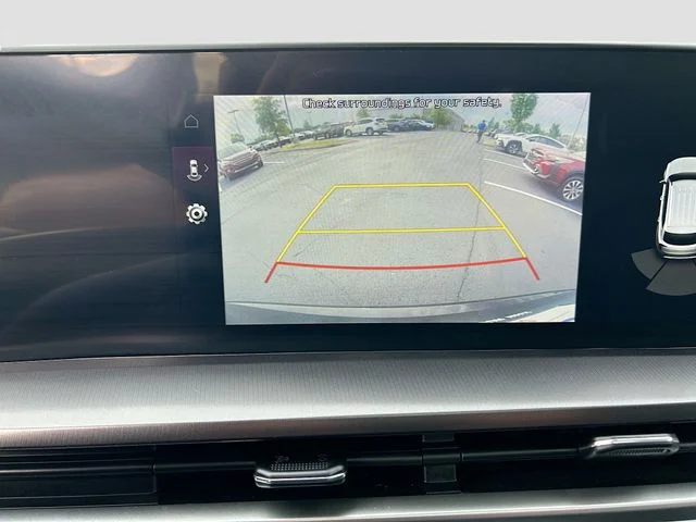 Used 2023 Black Kia S image 34