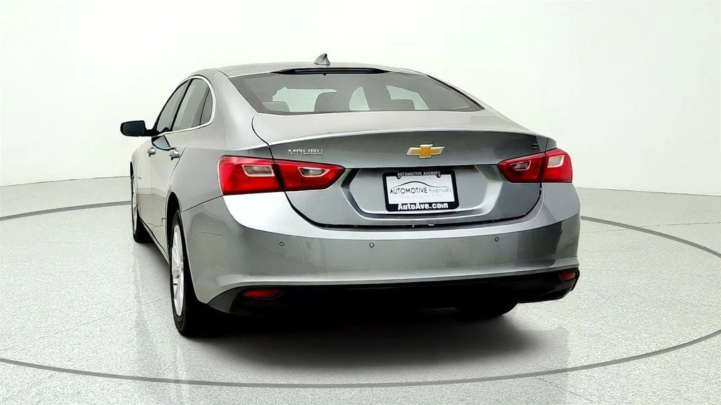 Used 2024 Sterling Gray Metallic Chevrolet 4dr Sedan 1LT image 6