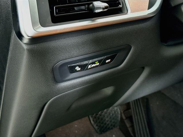New 2026 Blue BMW xDrive40i image 10