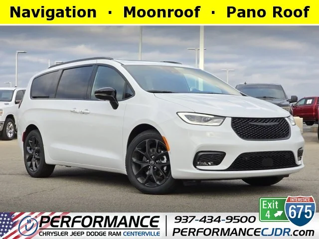 New 2026 Bright White Clearcoat Chrysler Limited image 1