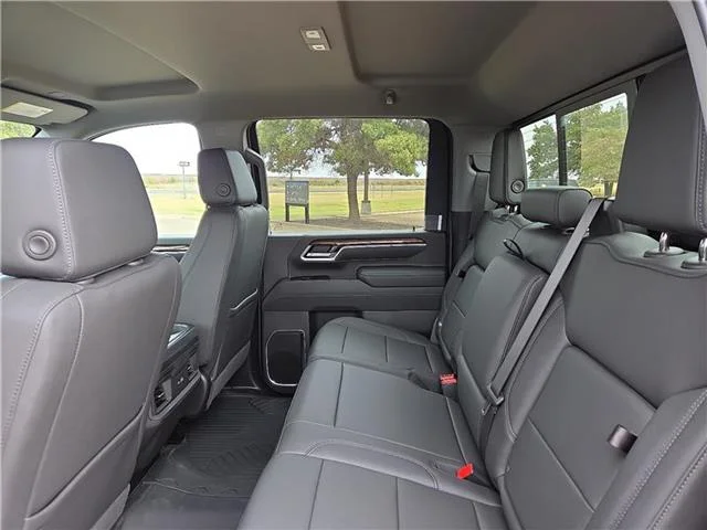 New 2026 GXP Lakeshore B Chevrolet LT 4x4 Crew Cab 6.75 ft. box 159 in. WB image 12