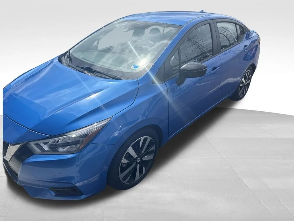 Used 2022 Blue Nissan 1.6 SR image 9