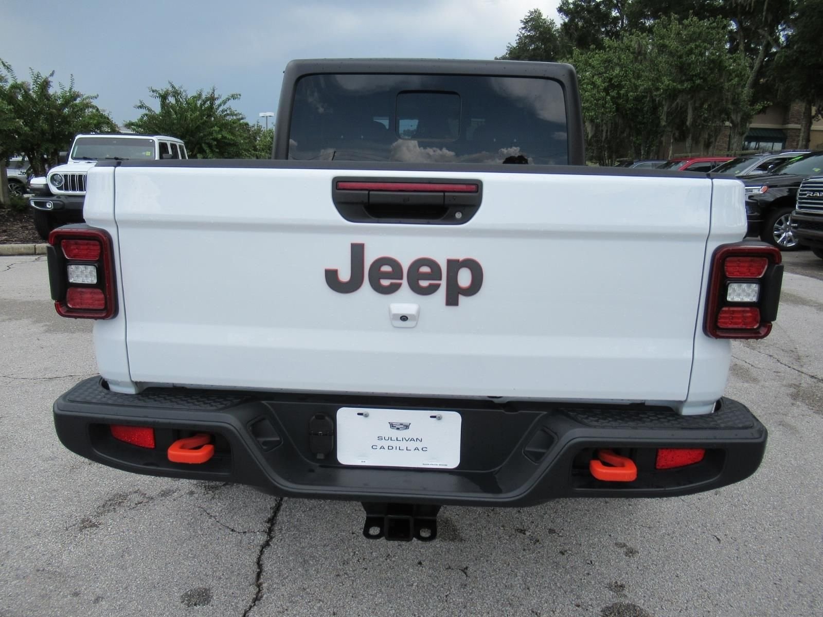 Used 2026 White Jeep Mojave image 7