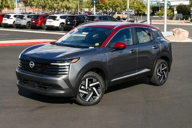 New 2026 Gun Metallic / Scarlet Ember Tintcoat Two-tone Nissan SV image 10