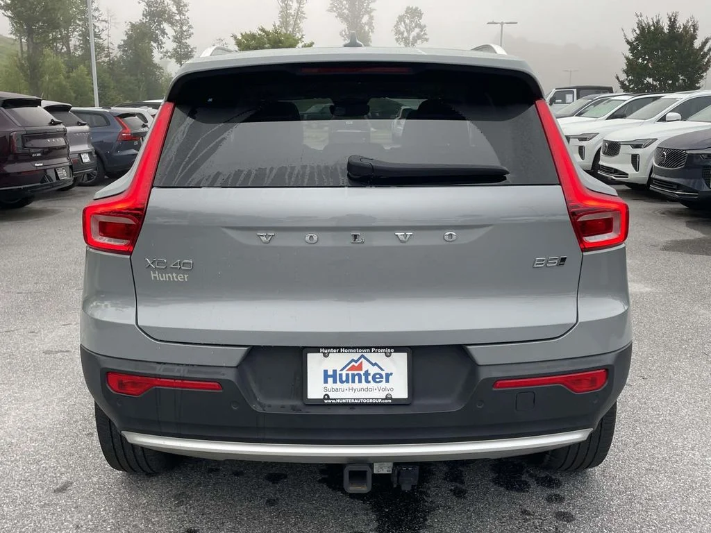 2025 Volvo XC40 Plus - Photo 27