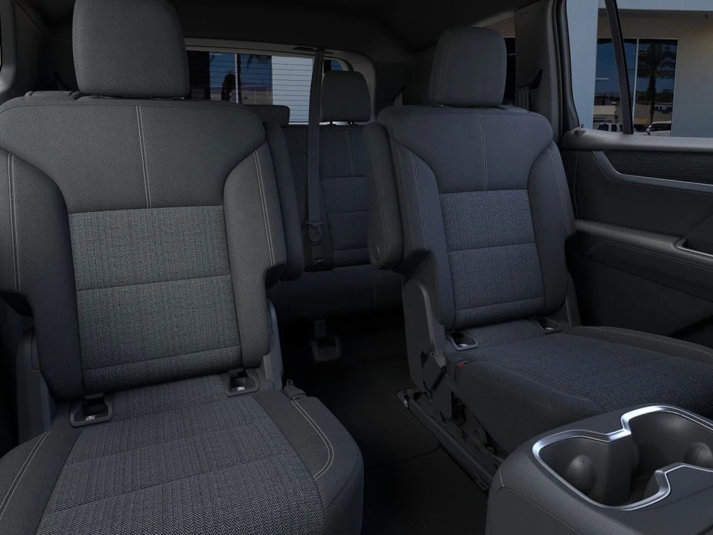 2026 GMC Acadia Elevation - Photo 17
