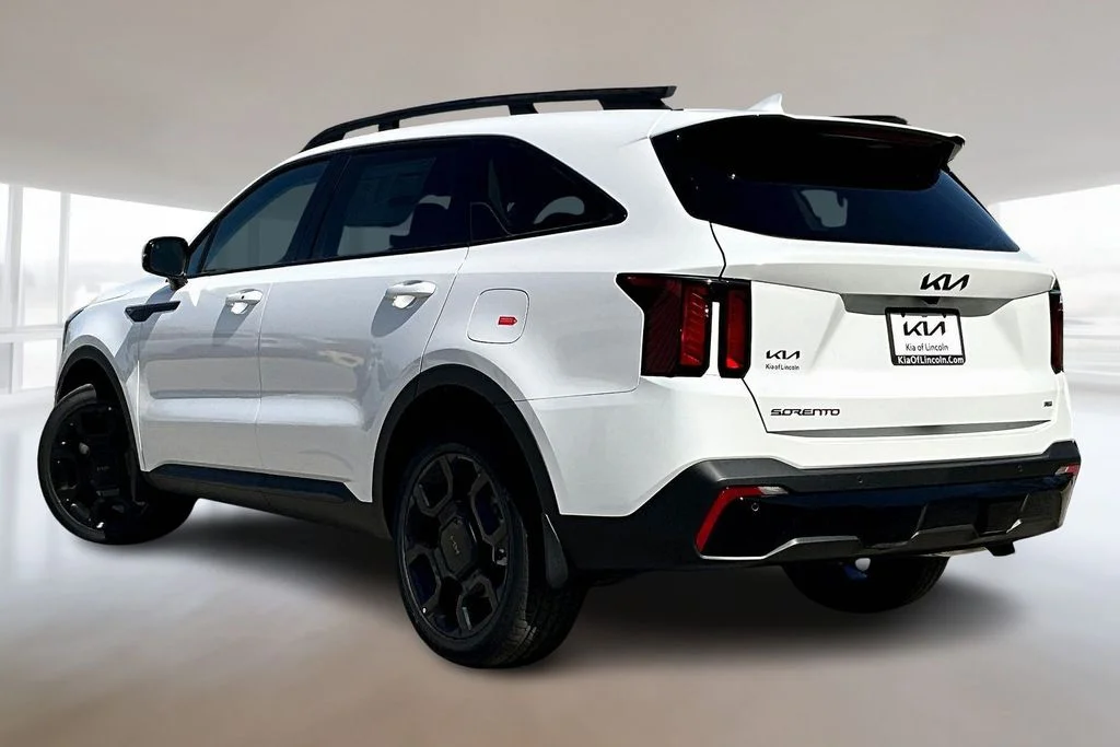 New 2026 Glacial White Pearl Kia X-Line EX AWD image 3