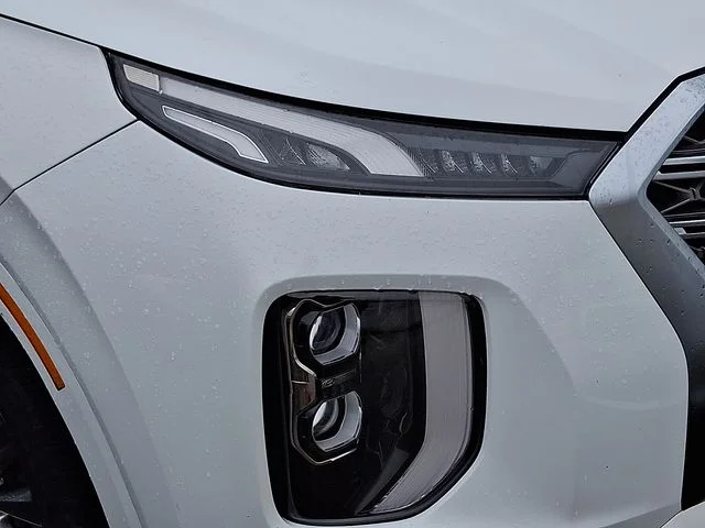 Used 2020 White Hyundai Limited image 12
