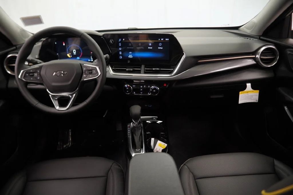 New 2026 White Sands Chevrolet ACTIV image 3