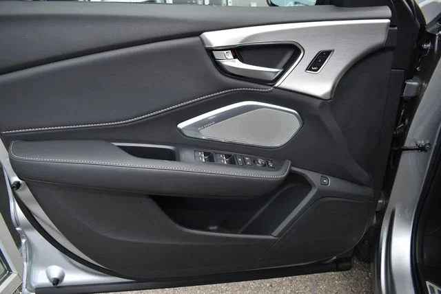 New 2026 Solar Silver Metallic Acura Technology Package image 10