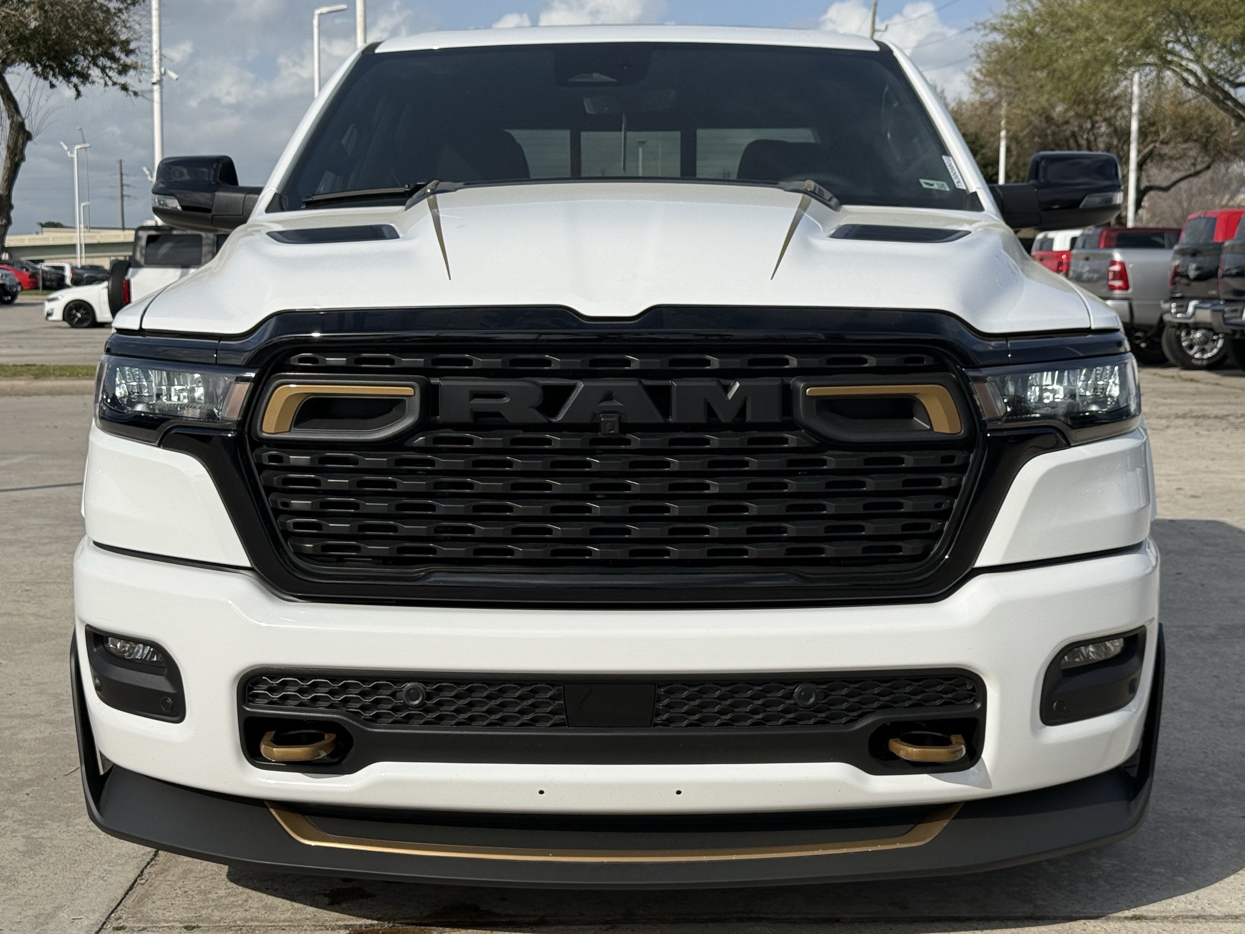 New 2026 Bright White Clear-Coat Exterior Paint RAM Big Horn image 6