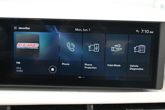 New 2026 White Hyundai SE FWD image 21