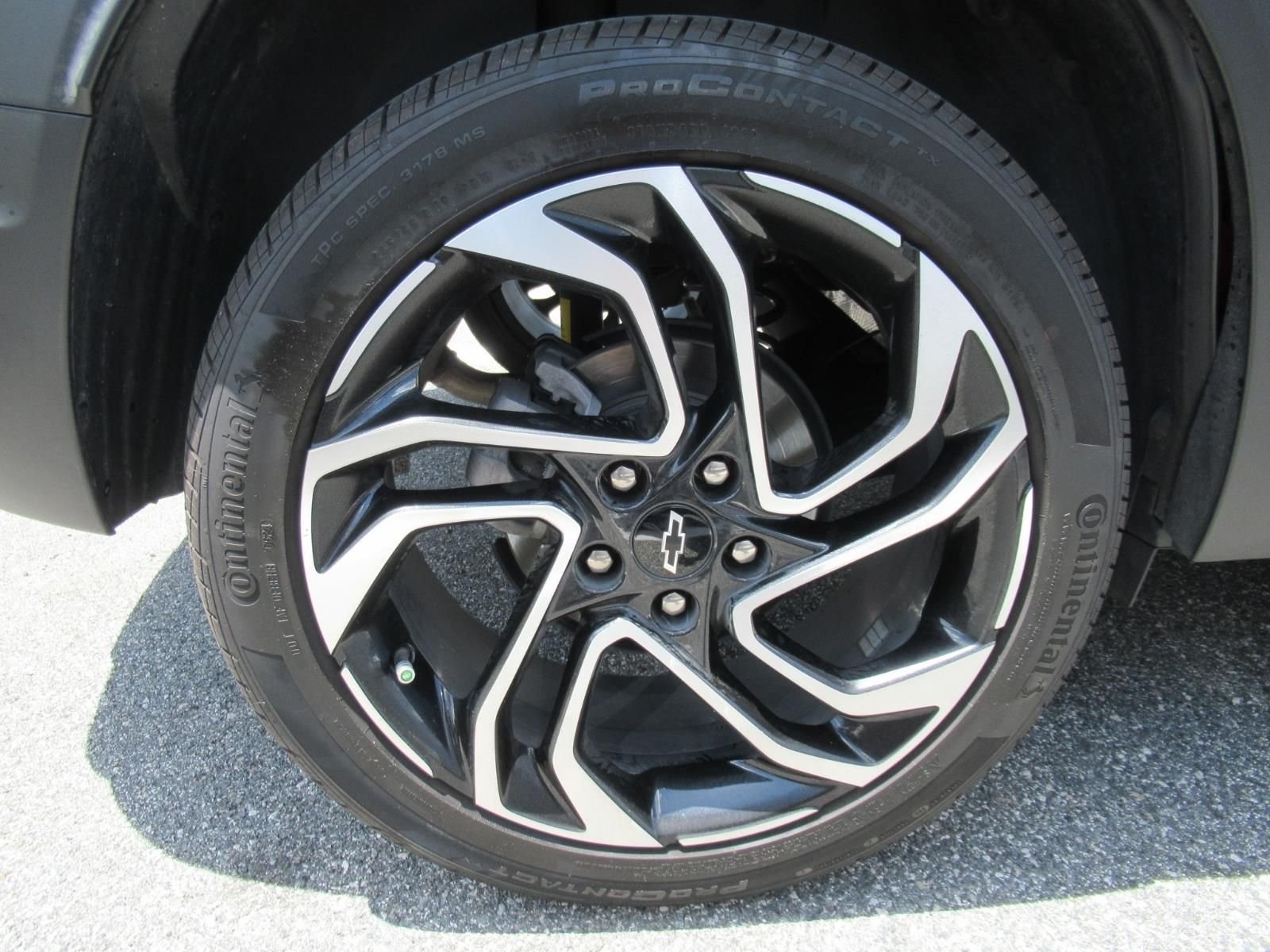 Used 2025 Red Chevrolet RS image 5
