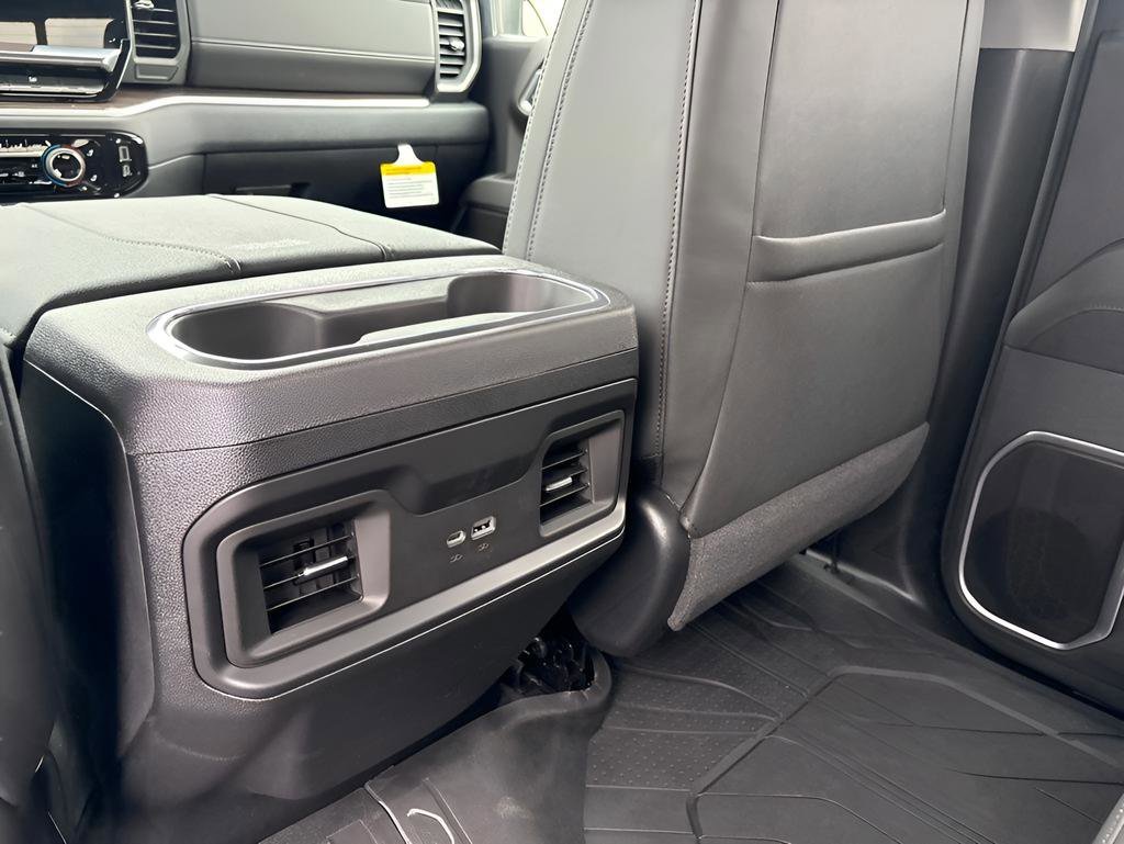 2026 Chevrolet Silverado 1500 LT - Photo 11