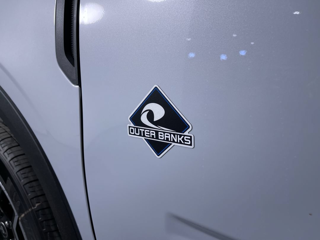 Used 2026 Space White Metallic Ford Outer Banks image 25