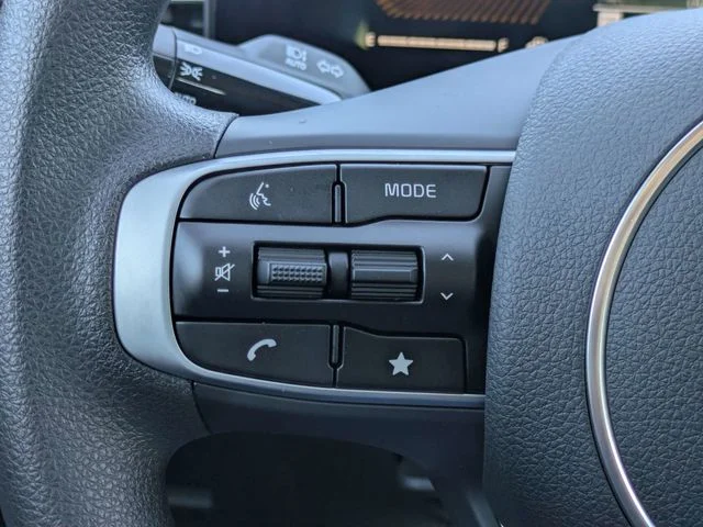 New 2026 Snow White Pearl Kia LXS FWD image 19