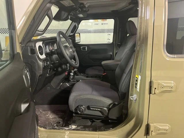 2026 Jeep Wrangler 4-Door Willys - Photo 10