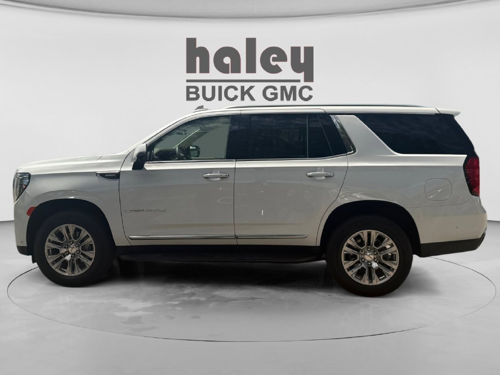 Used 2024 White GMC Denali image 2