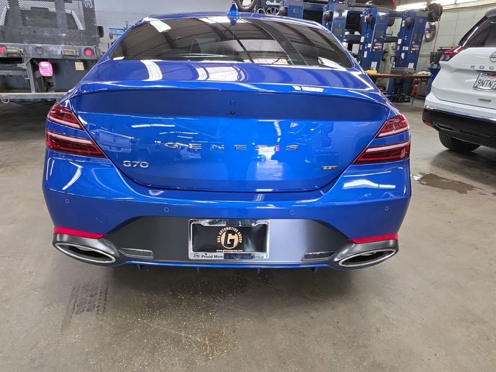 2023 Genesis G70 3.3T photo 5