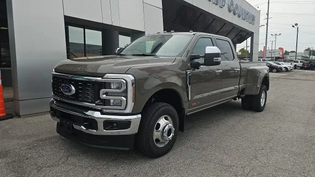 New 2026 Marsh Gray Ford King Ranch 4WD image 32