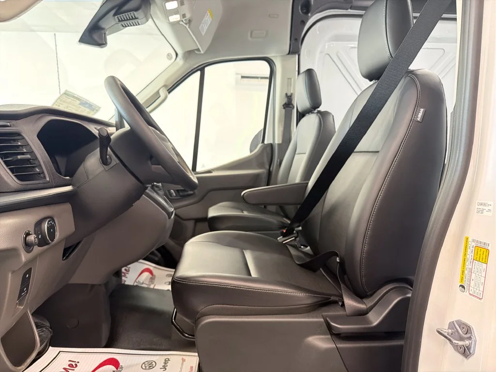 New 2027 Oxford White Ford Cargo Van image 14