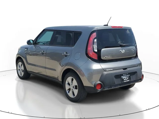 Used 2014 Gray Kia Base image 4