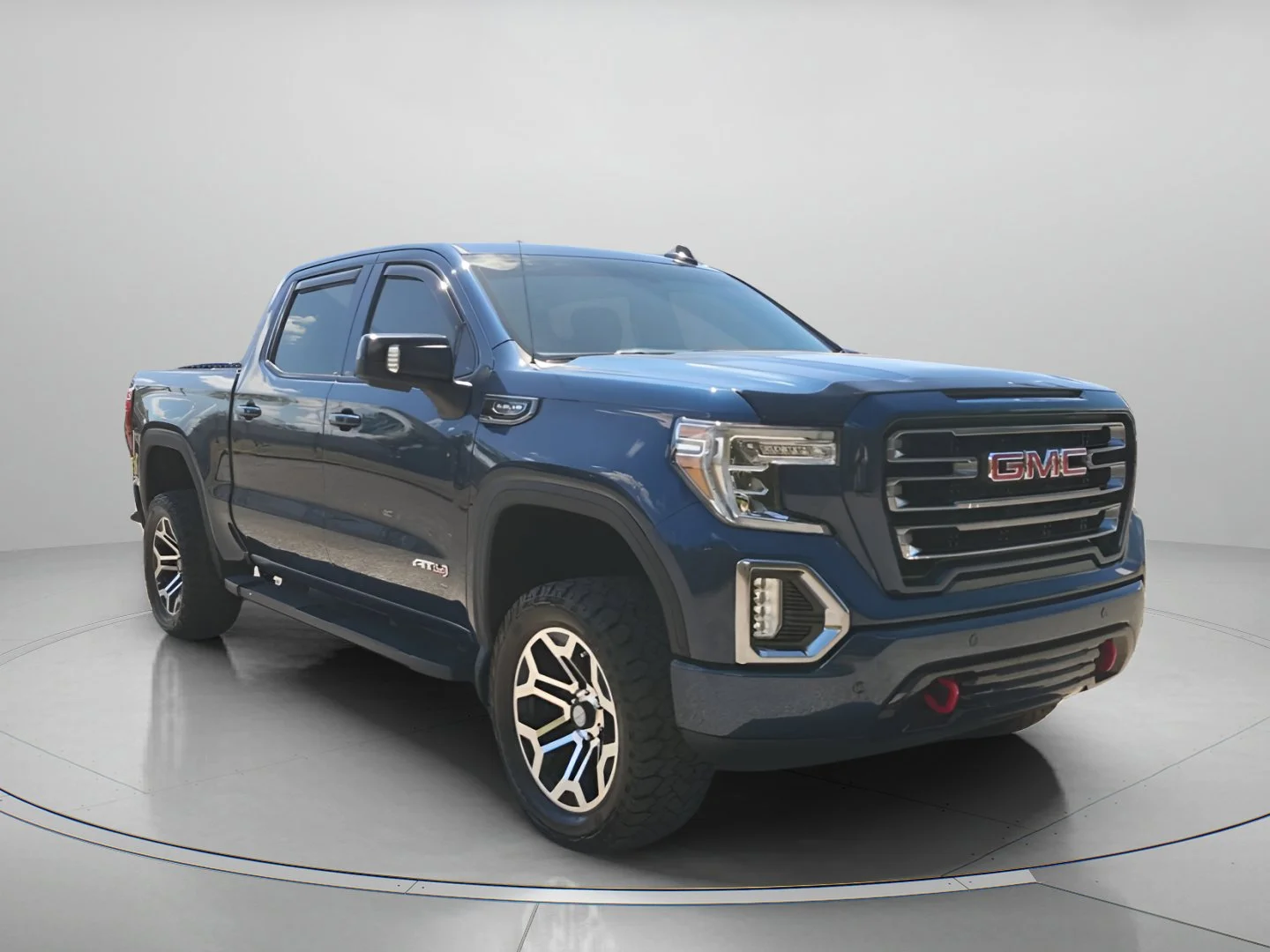 2019 GMC Sierra 4WD Crew Cab Short Box AT4's photo