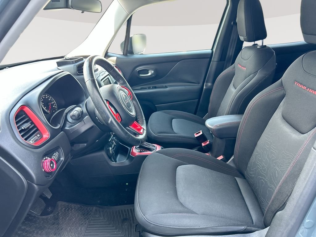 Used 2016 Gray Jeep Trailhawk image 18