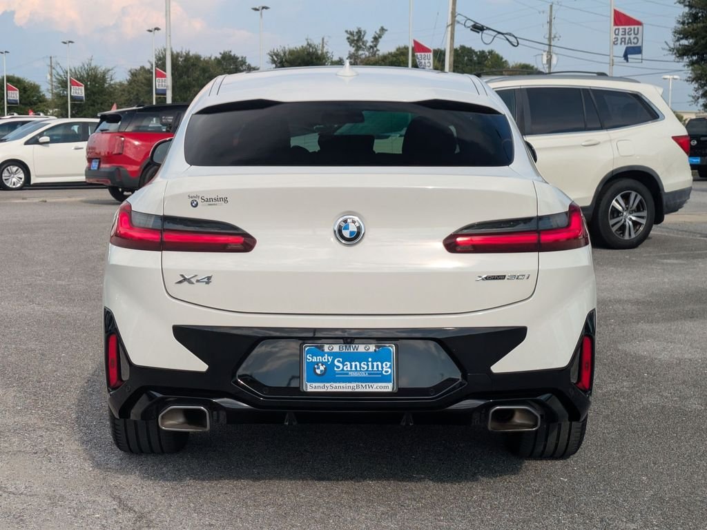 Used 2024 White BMW xDrive30i image 4