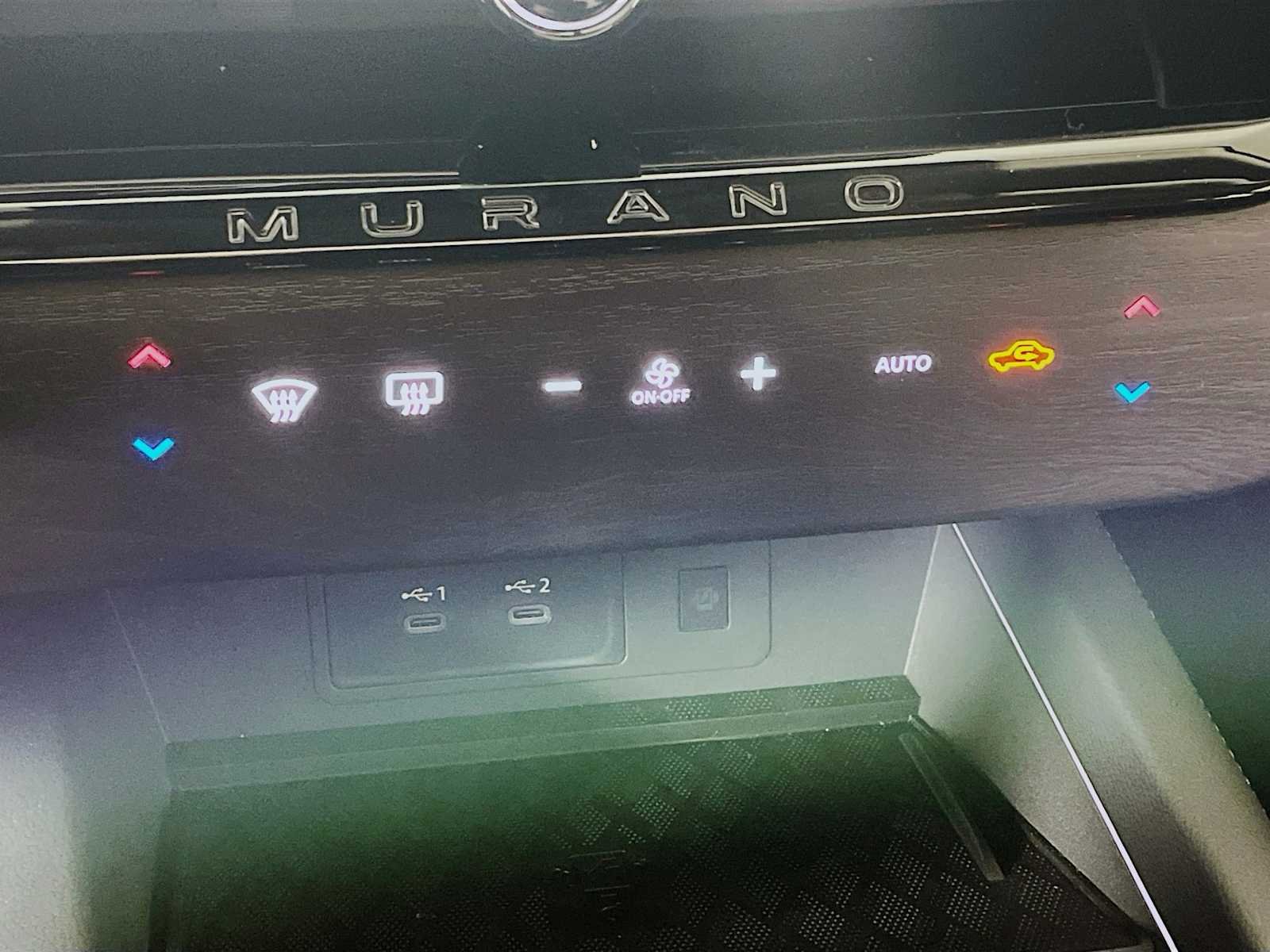 2025 Nissan Murano SL - Photo 14